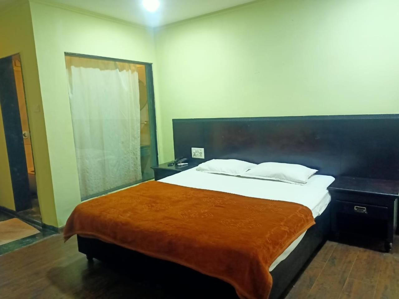 Hotel Skylark Nagpur Extérieur photo