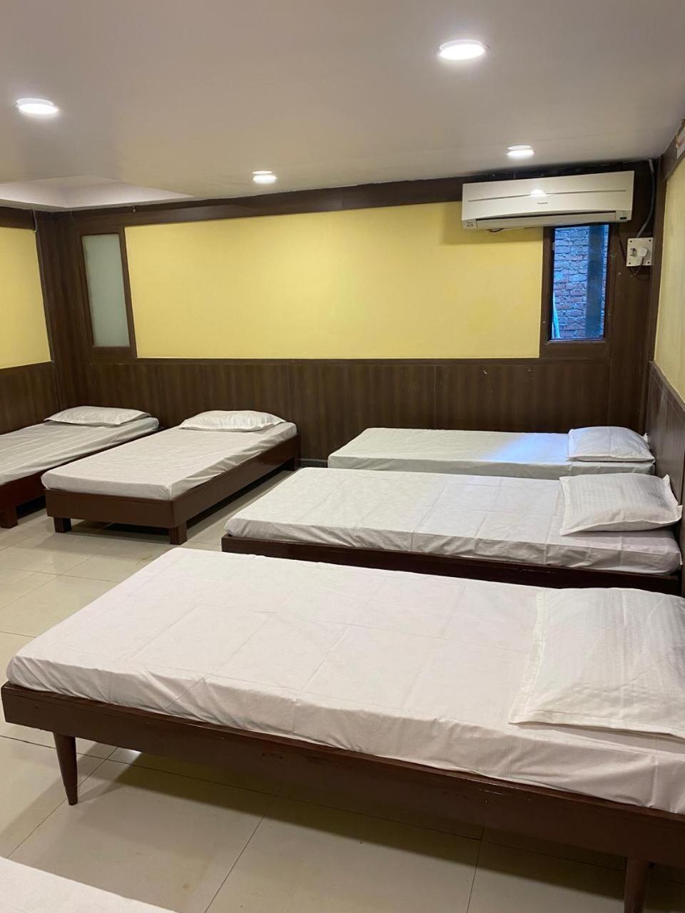 Hotel Skylark Nagpur Extérieur photo